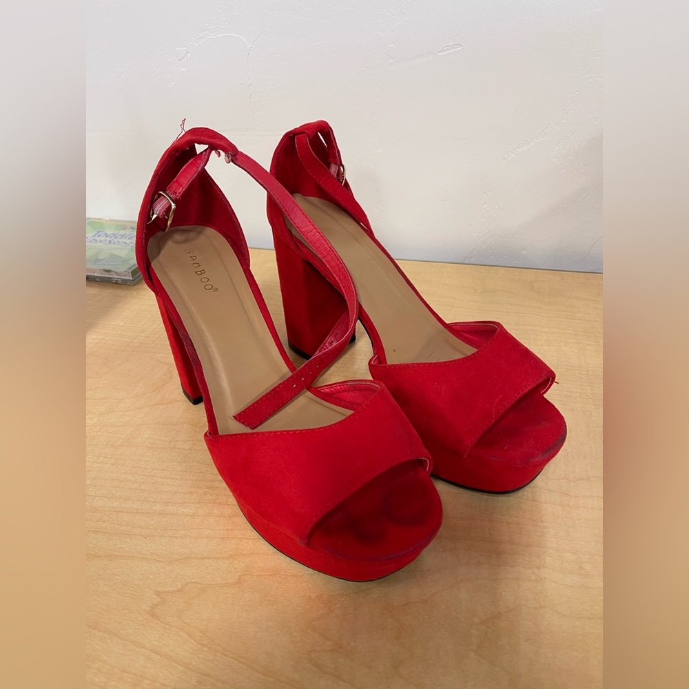 Dolls Kill heels